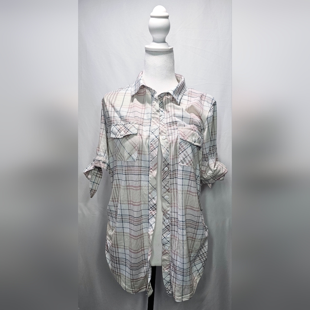 Large Eden & Olivia Plaid Top